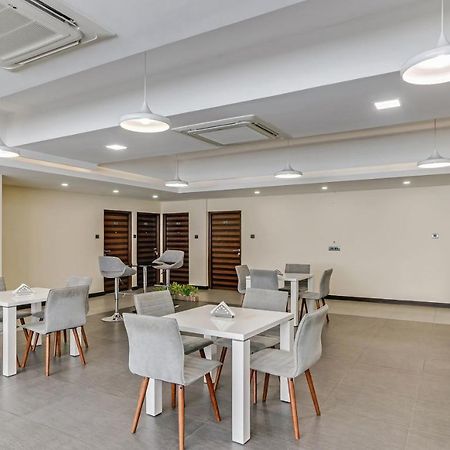 Treebo The Pearl Hotel Chennai Exterior photo