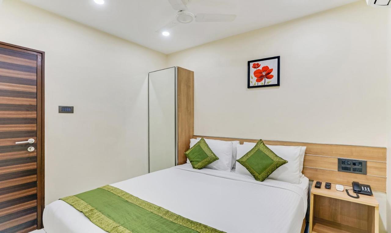 Treebo The Pearl Hotel Chennai Exterior photo
